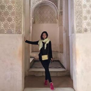 Meet your Posher, Anita